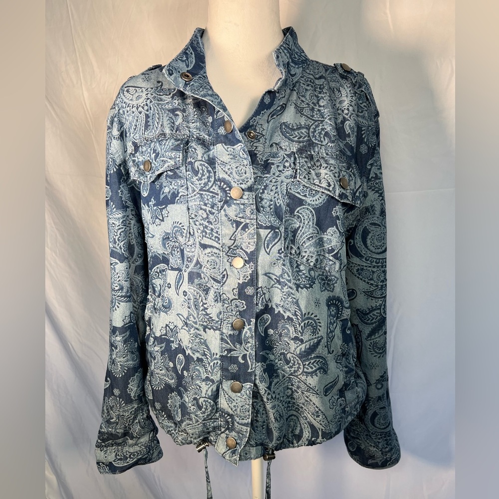 Chicos jacket - Picture 2 of 8